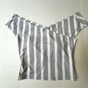 Kortni Jeane off shoulder cropped swim tank top gray and white stripes small